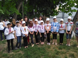 З нагоди Міжнародного дня захисту дітей  на центральній площі селища Голованівськ було проведено святкову ходу