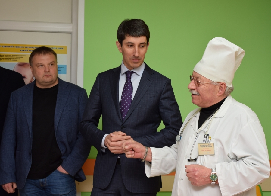 В Голованівській ЦРЛ капітально ремонтують дитяче відділення