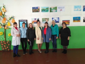фахівцями районного центру соціальних служб для сім’ї, дітей та молоді було проведено заходи з учнями Троянської філії Голованівського ліцею ім. Т.Г. Шевченка