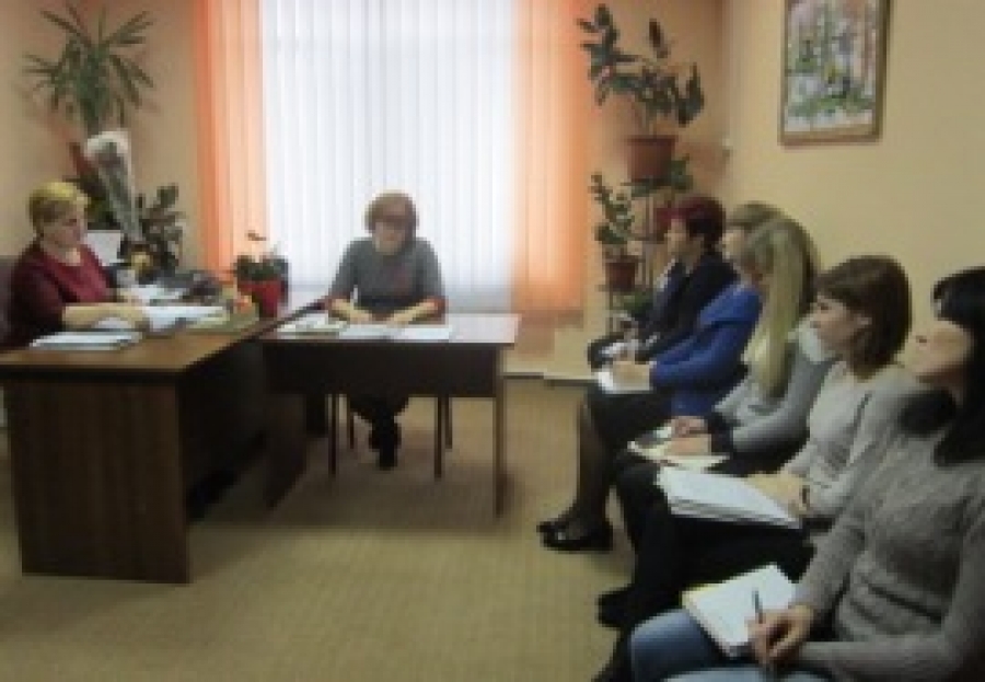 09 листопада 2017 року проведено засідання комісії із захисту прав дитини, на якому розглянуто 7 питань