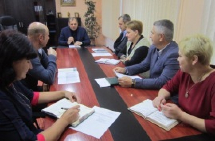 Олег Голімбієвський  провів щотижневу апаратну нараду