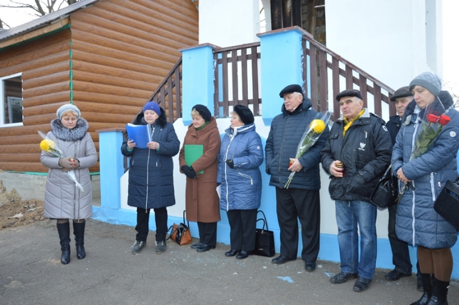 ВШАНУВАЛИ ПАМ’ЯТЬ ЖЕРТВ ГОЛОДОМОРІВ
