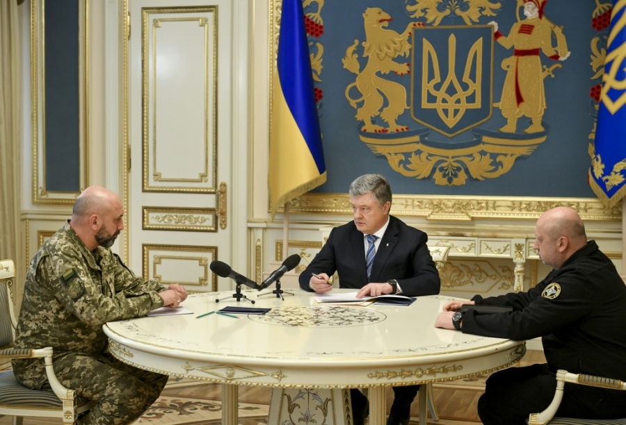 Весь керівний склад Державного концерну «Укроборонпром» має пройти перевірку на поліграфі – Президент